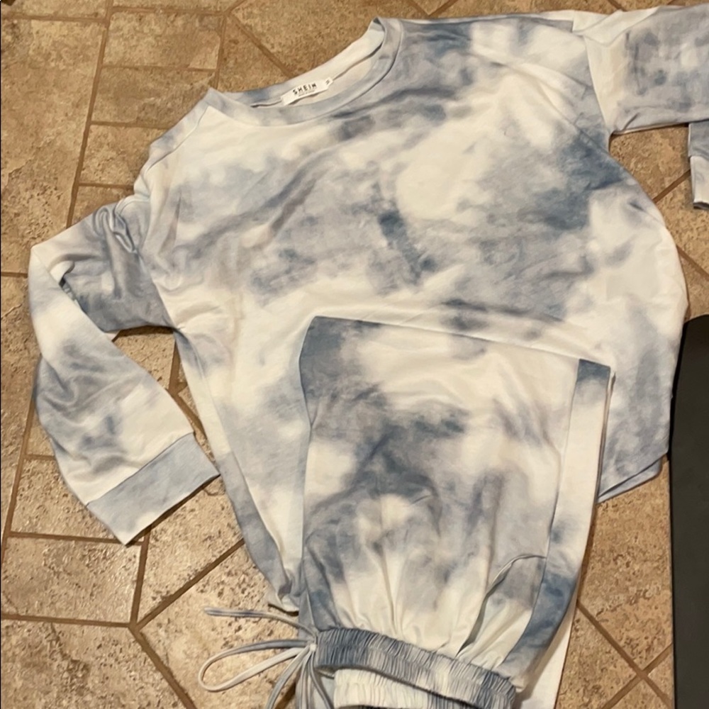 Darling tie dye lounge set